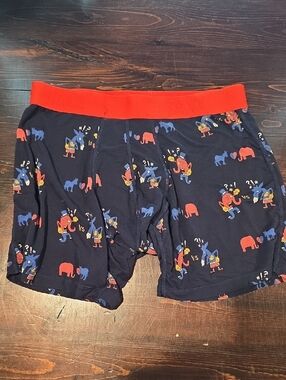 SAXX Vibe Boxer Briefs - Political Elephant & Donkey Print - Size Medium